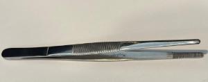 Dissecting forceps, broad