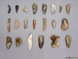 Model Neanderthal Tools, Set of 21