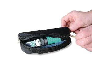 Soft fabric carrying case for all handheld refractometers