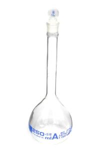 Volumetric flasks 250 ml
